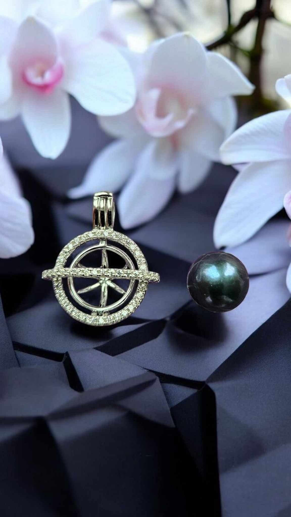 Sterling silver Saturn pearl cage