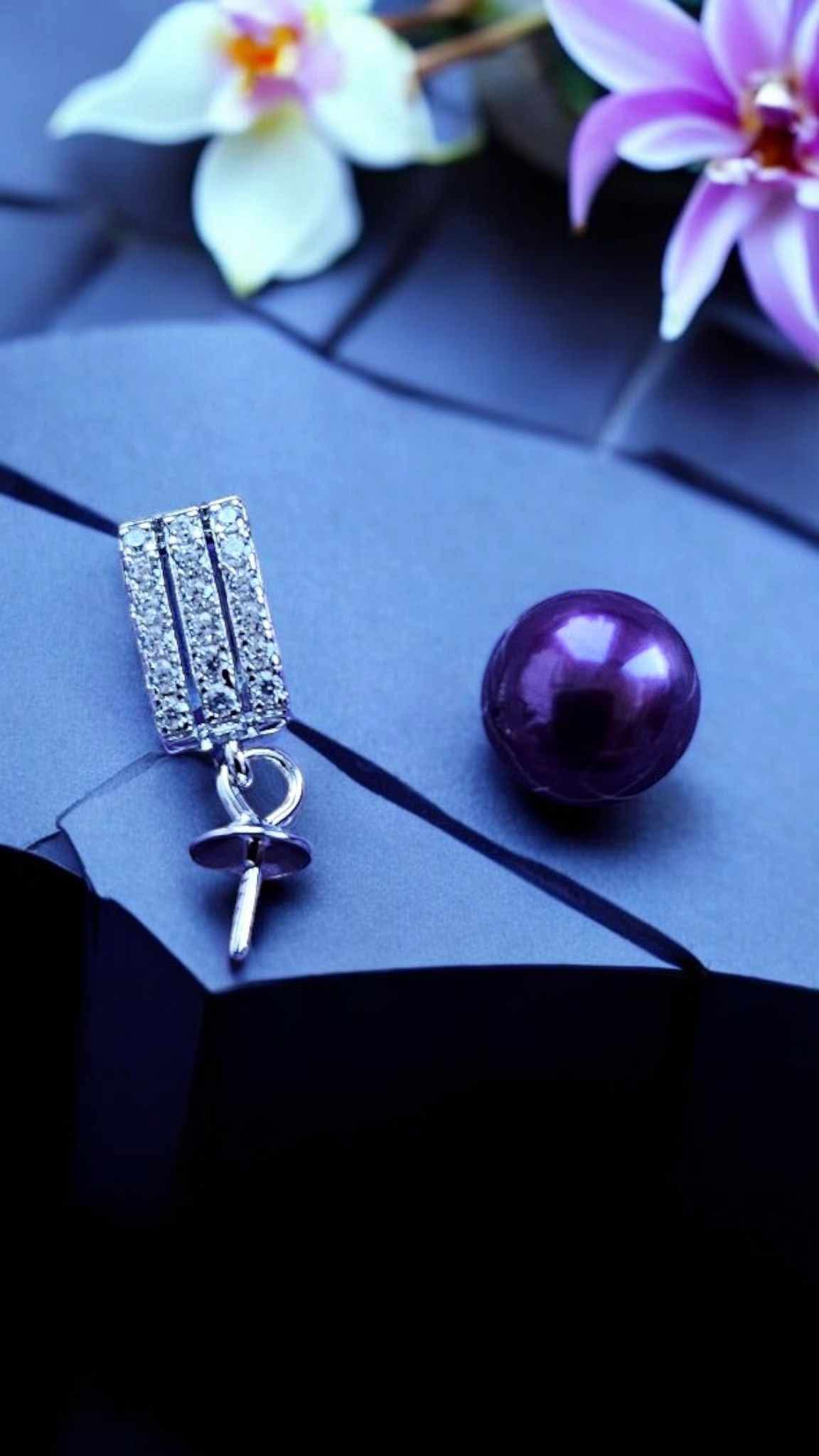 Sterling silver pearl pendant